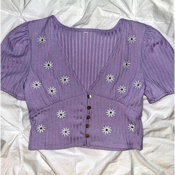 Trendy Embroidered Cardigan - Picture 1 of 2